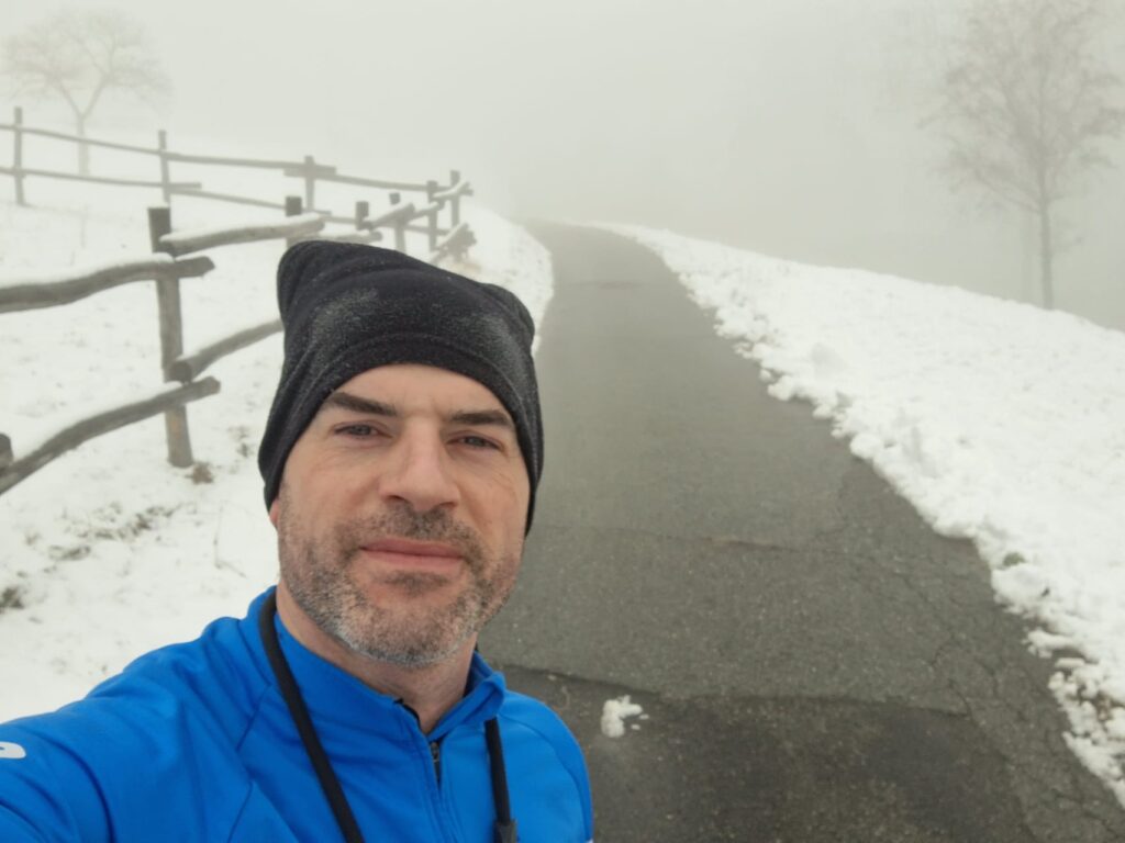 Alberto corsa nella neve